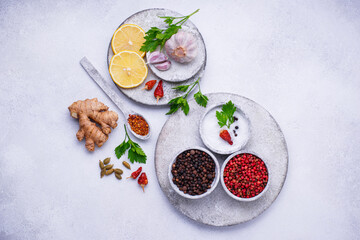 Different Asian spices in small bowls