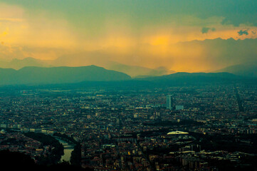 Tramonto su Torino da Superga