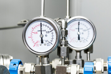 Adjustable Pressure Gauge Valve