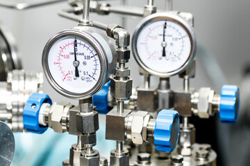 Adjustable Pressure Gauge Valve