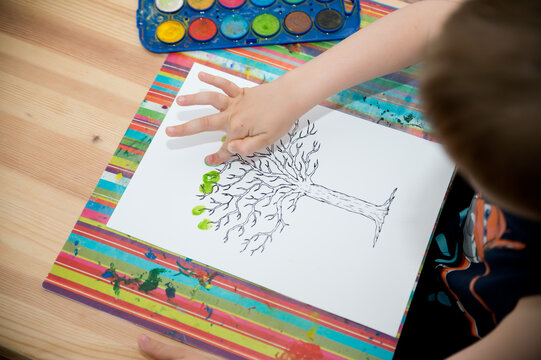 Tree of toe prints. Drawing for children, little artists. Finger paints, free time for toddler. 