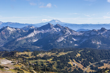 Fototapeta na wymiar Mountain St Helens, view from panorama point in Mount Rainier National Park.