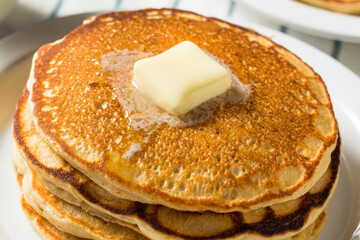 Homemade Warm Buttermilk Pancakes
