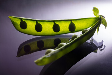 Pea pod and peas
