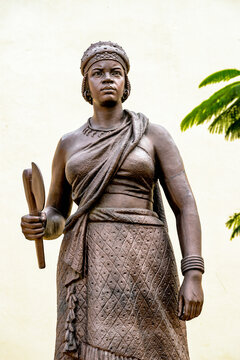 LUANDA, ANGOLA - MAR 4, 2013: Statue of Woman in Luanda, formerly named Sao Paulo da Assuncao de Loanda, is the capital and largest city of Angola. 