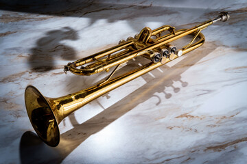 Fototapeta na wymiar Classical Trumpet Marble Table