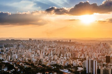 Obraz premium Aerial shot of the breathtaking cityscape at sunset in Brazil