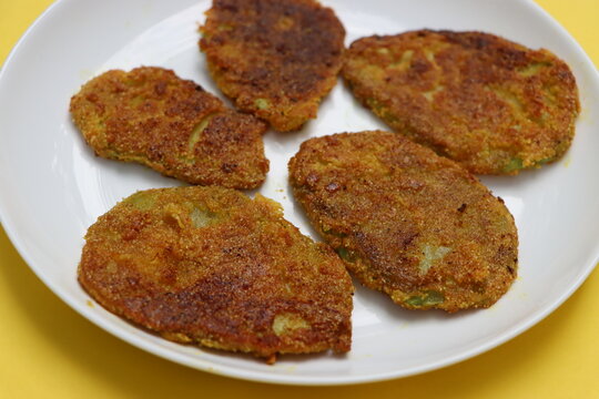 Pan Fried Chayote Squash or Chow chow, Seemebadnekai Phodi, Konkani cuisine, South India 