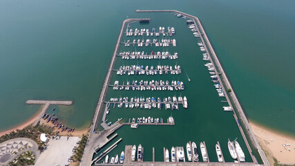 Fototapeta na wymiar the coast of Pattaya, port , top view,and a lot of great yachts