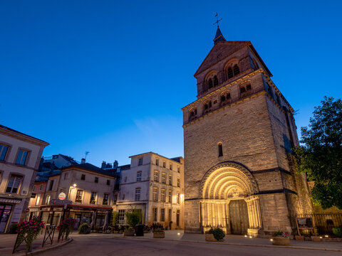 La Basilique Saint-Maurice &agrave; &Eacute;pinal