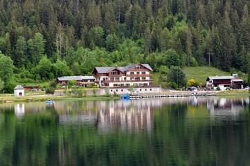 Fototapeta premium Der Hintersee in Ramsau-Berchtesgadener Land