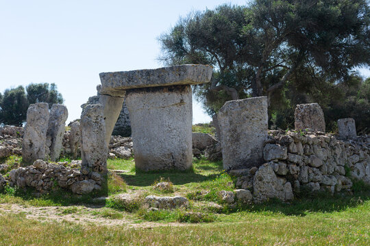 The Taula of Talat&iacute; de Dalt, Menorca