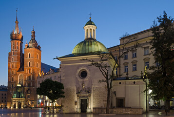 Fototapeta na wymiar St Mary's Basilica and Church of St. Wojciech in Krakow, Poland