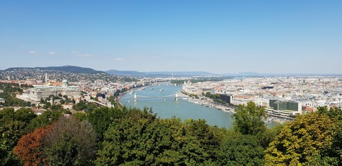 Buda and Pest, two cities becoming one 