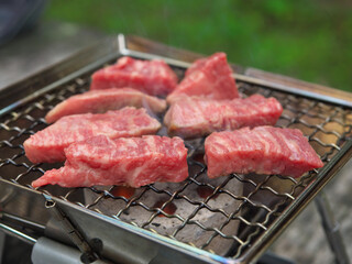 登山で黒毛和牛焼肉（ヒウチ）