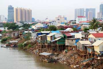 Fototapeta na wymiar Trash problem in Phnom Penh, 3, River