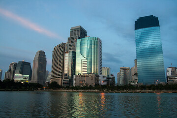Fototapeta premium Wieżowiec Bangkok, Tajlandia