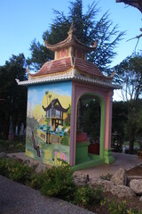 petit temple à la pagode de Fréjus