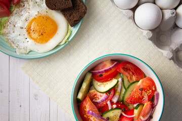 tomatoes and cucumbers salad with red onion