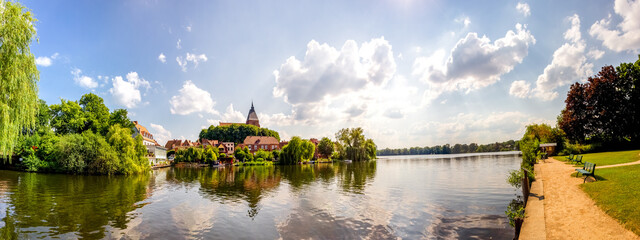 Blick auf Mölln und den Stadtsee, Schleswig Holstein, Deutschland 