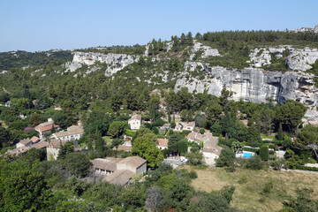 Fototapeta na wymiar Les-Baux-de-Provence