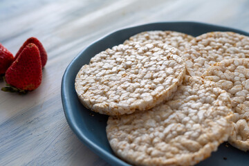 Rice cookies, with almond cream and strawberries