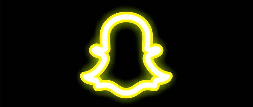 Snapchat Minimalistic Corporate Gradient Background With 3d Illustration  For Social Media Backgrounds | JPG Free Download - Pikbest