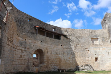 Charente-Maritime - Saint-Jean d'Angle - Remparts du Château