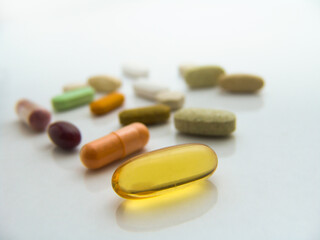 Obraz na płótnie Canvas Assorted pharmaceutical pills, tablets and capsules