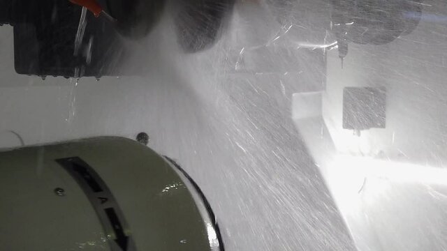 The machine for sharpening the cutting tool. Work with a strong supply of cutting fluid, a lot of spray.