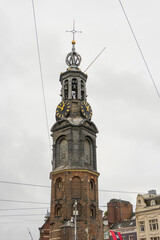 Fototapeta na wymiar The Munttoren (Mint Tower) or Munt tower in Amsterdam, Netherlands
