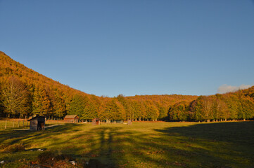 Naklejka premium Panoramic view of the mountains of the Campania region in Italy. 