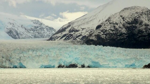 Chile - Amalia Glacier Landscape