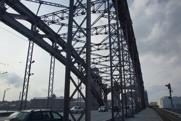 Naklejka premium bridge over the river