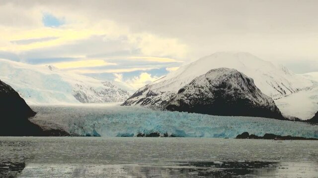 Chile - Amalia Glacier Landscape