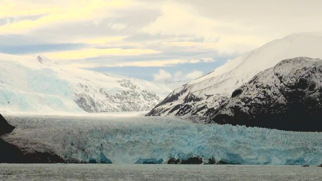 Chile - Amalia Glacier Landscape