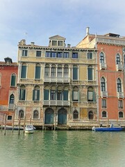 Fototapeta na wymiar House in Venice