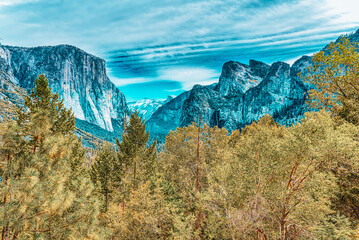 Magnificent national American natural park - Yosemite.