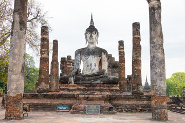 Fototapeta na wymiar Sukhothai Historical Park in Sukhothai, Thailand. It is part of the World Heritage Site - Historic Town of Sukhothai and Associated Historic Towns.