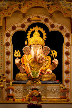 Dagdusheth ganpati, Ganesha, Idol, Pune , Maharashtra, India
