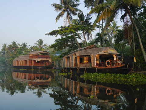 house boat  , backwaters, Kerala, Inde