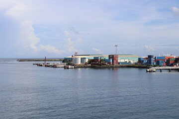 Zone industrielle du port de Papeete &agrave; Tahiti, Polyn&eacute;sie fran&ccedil;aise	