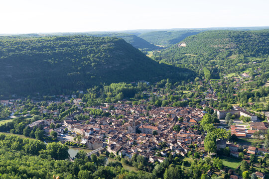 Vue panoramique de Saint-Antonin-Noble-Val, France