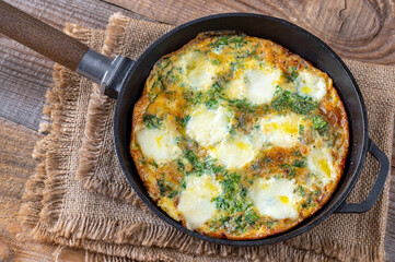Frittata with ground meat and mozzarella