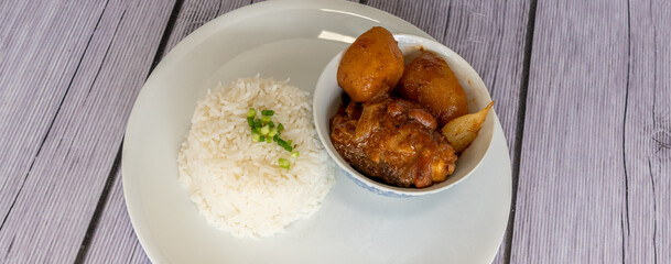Stewed and Roasted Duck Meals 