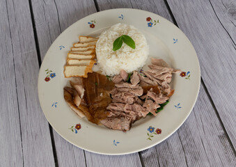 Stewed and Roasted Duck Meals 