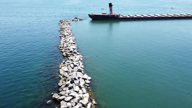 Reveal of abandoned ship