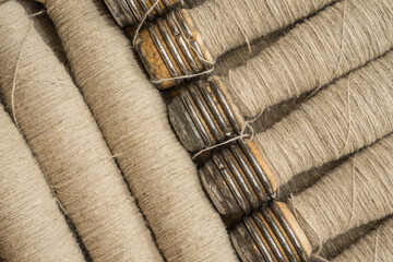 linen thread in spools for weaving use