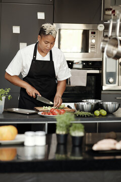Restaurant Masterchef Chopping Avocado