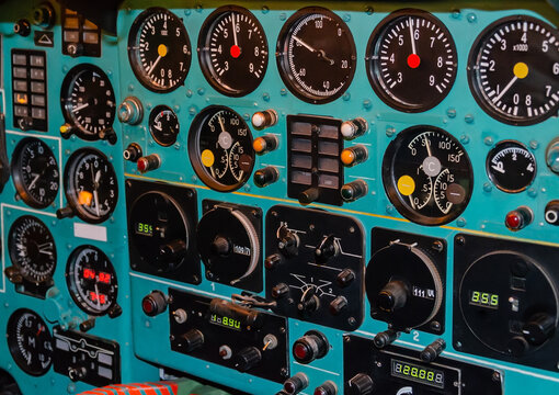 panel with sensors for controlling an airplane